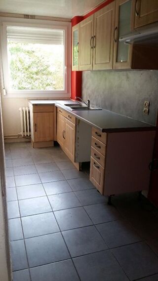  Appartement à louer 3 pièces 59 m²