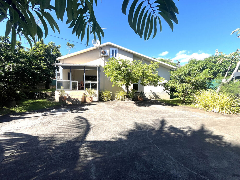 Villa T5/6 Bois de Nèfles Ste Clotilde