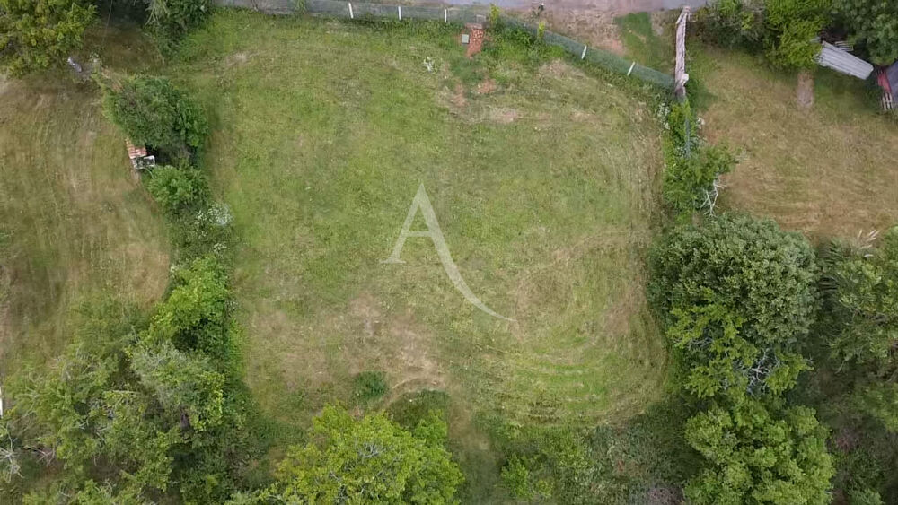Vente Terrain Terrain d'environ 1 400 m² viabilisé avec vue dégagée Vouillé