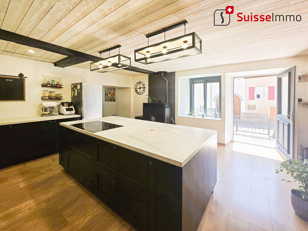 Vente Maison Maison  5 pièce(s) 166 m2 Dambelin
