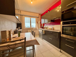  Appartement  vendre 4 pices 99 m