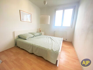  Appartement à louer 4 pièces 72 m²