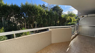 Vente Appartement Appartement rénové 3 pièces 41m2 avec grande terrasse et garage à Mandelieu Mandelieu la napoule