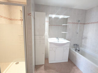  Appartement � vendre 3 pi�ces 79 m�