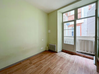  Appartement à louer 1 pièce 27 m²