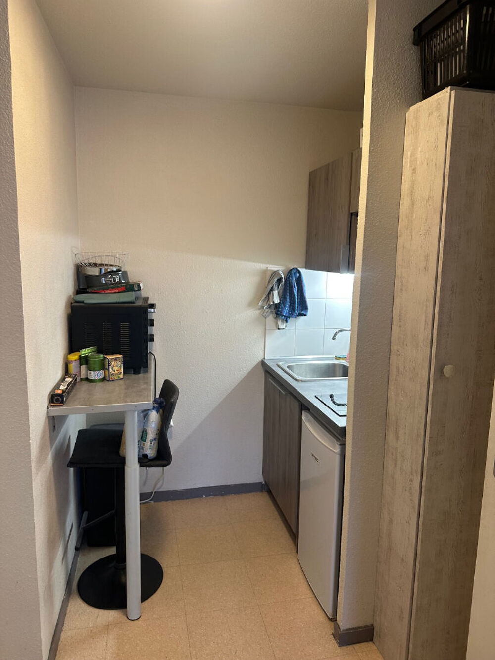 STUDIO 18,48M2 SPATIEUX ET FONCTIONNEL