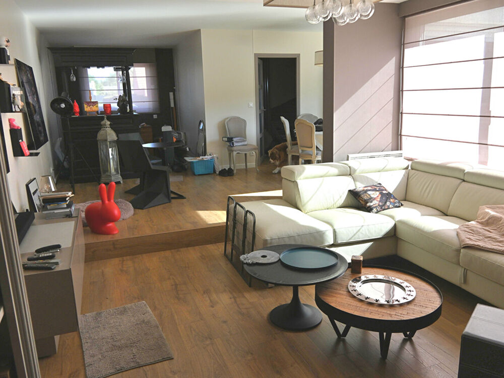 Maison Henin Beaumont 8 pièce(s) 210 m2