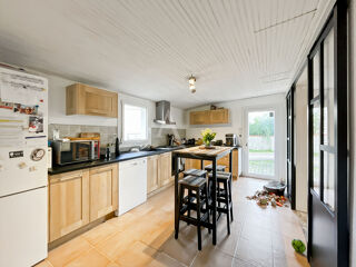  Maison  vendre 5 pices 131 m