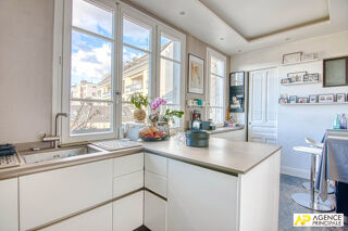  Appartement à vendre 6 pièces 145 m²