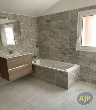  Maison � louer 4 pi�ces 110 m�