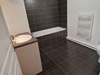 Appartement à louer 2 pièces 51 m²