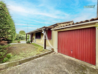Vente Maison EXCLUSIVITÉ - PÉROLS - MAISON - PLAIN-PIED - PISCINE ET JARDIN -  TERRAIN D'ANGLE DE 450 M² ENVIRON - TRAVAUX À PRÉVOIR. Perols