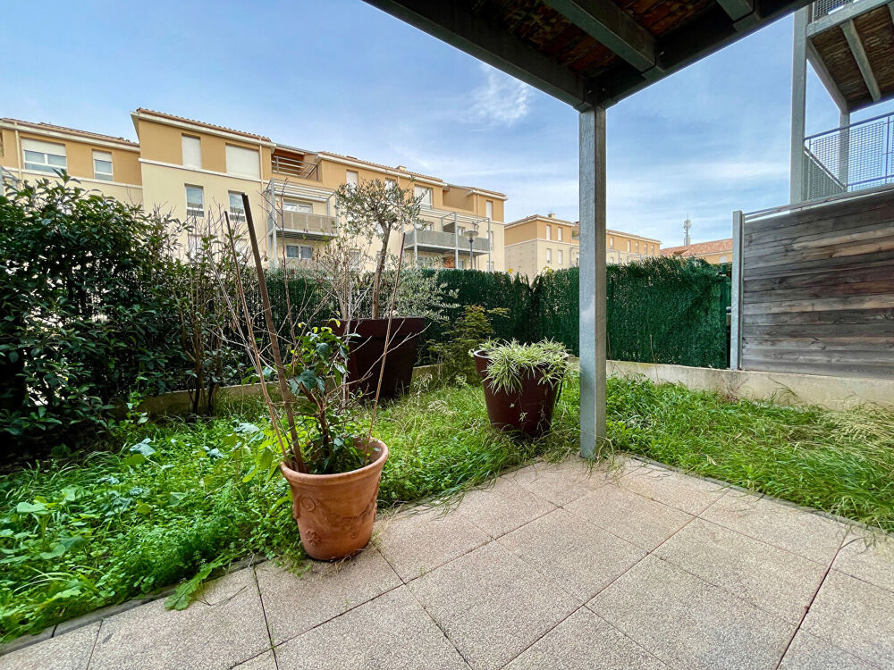 Vente Appartement A vendre appartement T2 avec jardin et parking secteur Les Trois Lucs 13012 Marseille Marseille 12