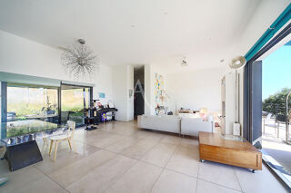  Maison à vendre 8 pièces 232 m²