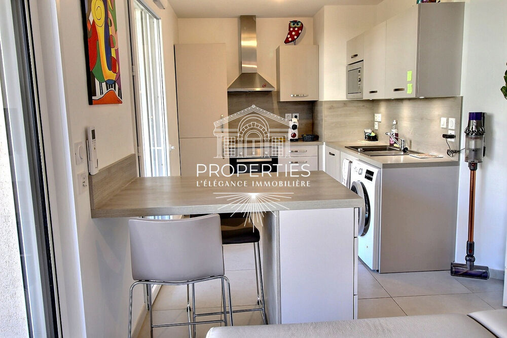 Vente Appartement BORMES - LE PIN - SUPERBE T3 - GRANDE TERRASSE - PISCINE - GARAGE Bormes les mimosas