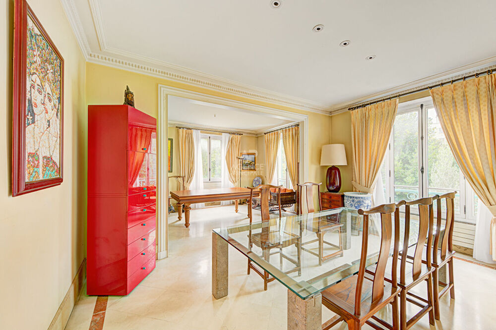 Vente Maison Elégante demeure au coeur de Saint-Germain en Laye Saint germain en laye