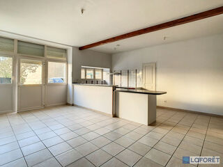  Maison à louer 3 pièces 110 m²
