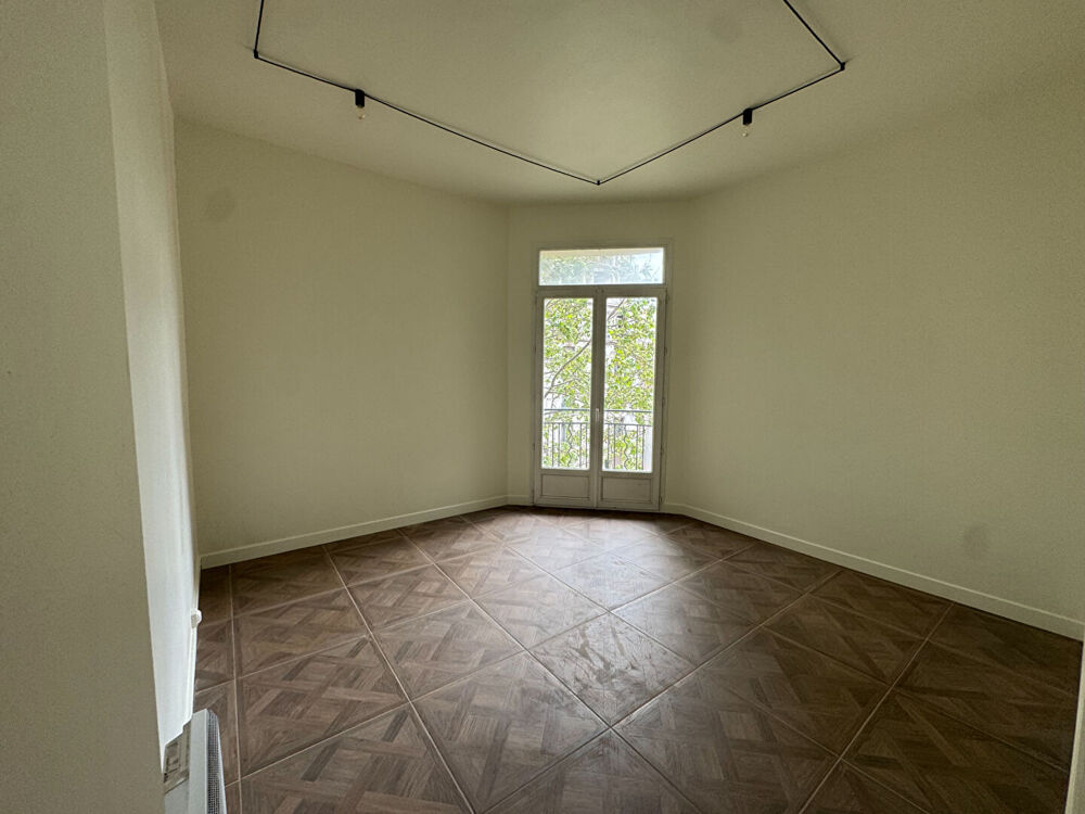 Vente Appartement Appartement 4 pièces  proximité immédiate tribunal - Toulon Centre Ville Toulon