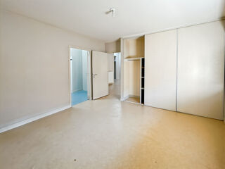  Appartement à louer 2 pièces 70 m²