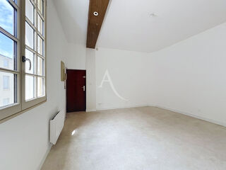  Appartement à louer 1 pièce 26 m²