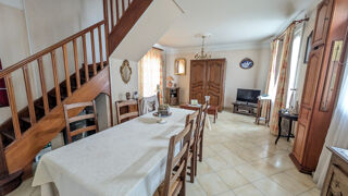  Maison à vendre 8 pièces 144 m²
