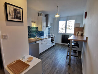  Appartement à louer 3 pièces 62 m²