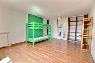  Maison � vendre 7 pi�ces 180 m�