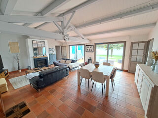  Maison � vendre 7 pi�ces 223 m�