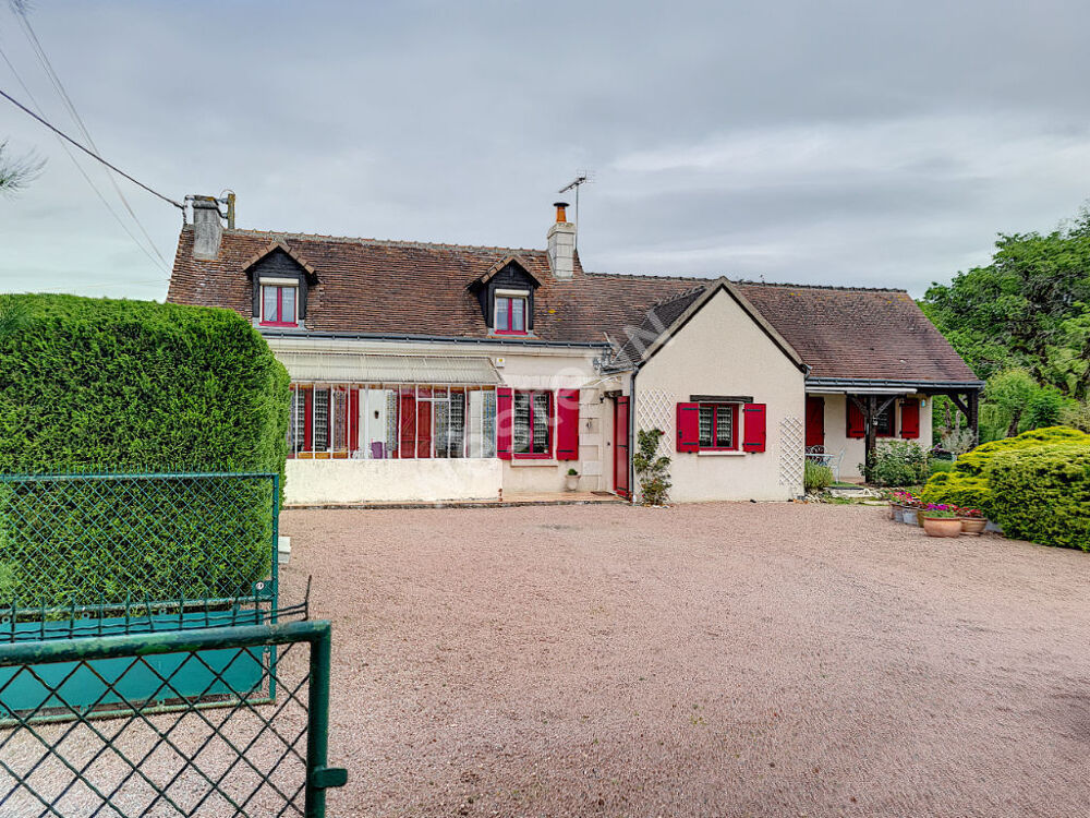 Charmante longère à vendre à Chambourg-sur-Indre - 8 pièces, 130 m²