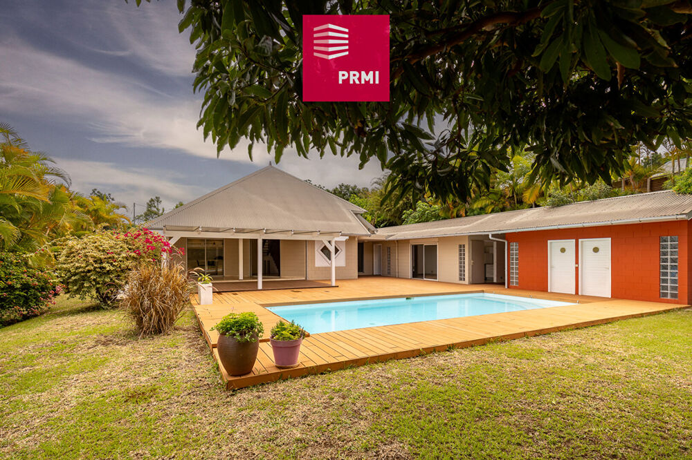 Villa d'architecte de 220m2 au Guillaume