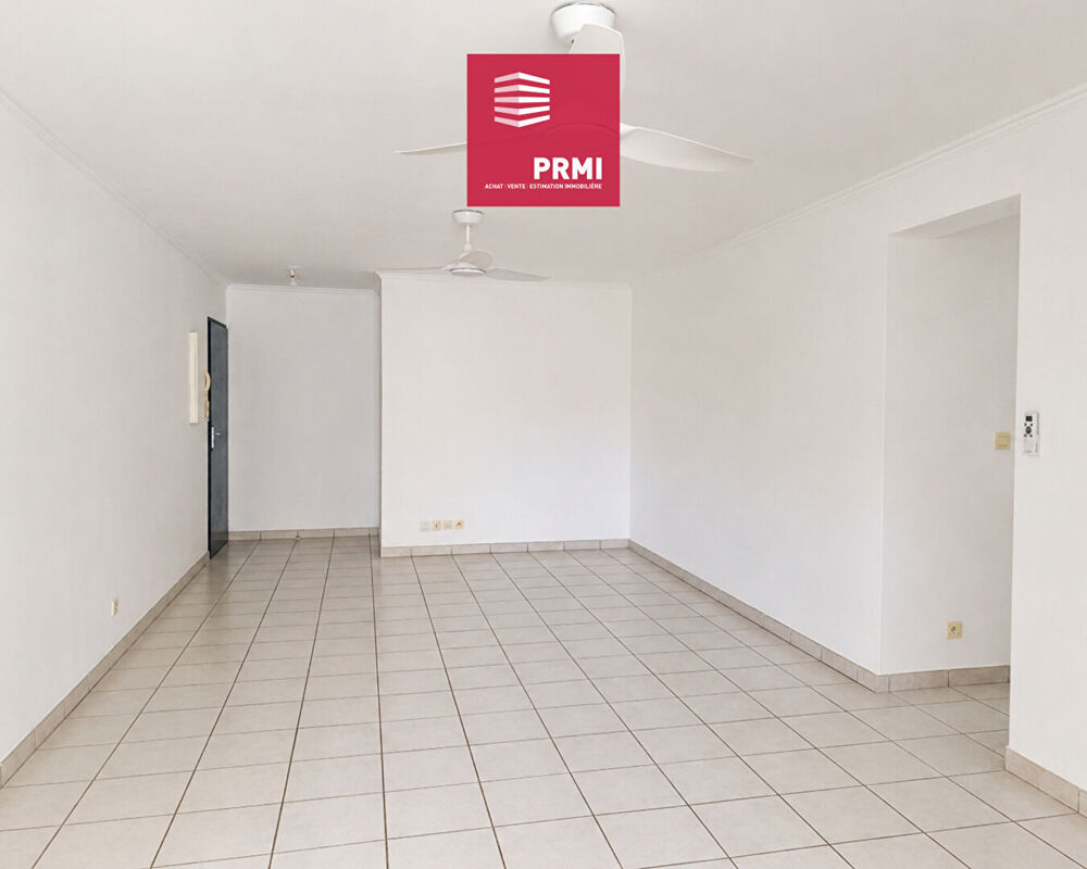 Vente Appartement Appartement T3 de 75 m2 avec varangue et parking - Coeur de St Denis Saint denis