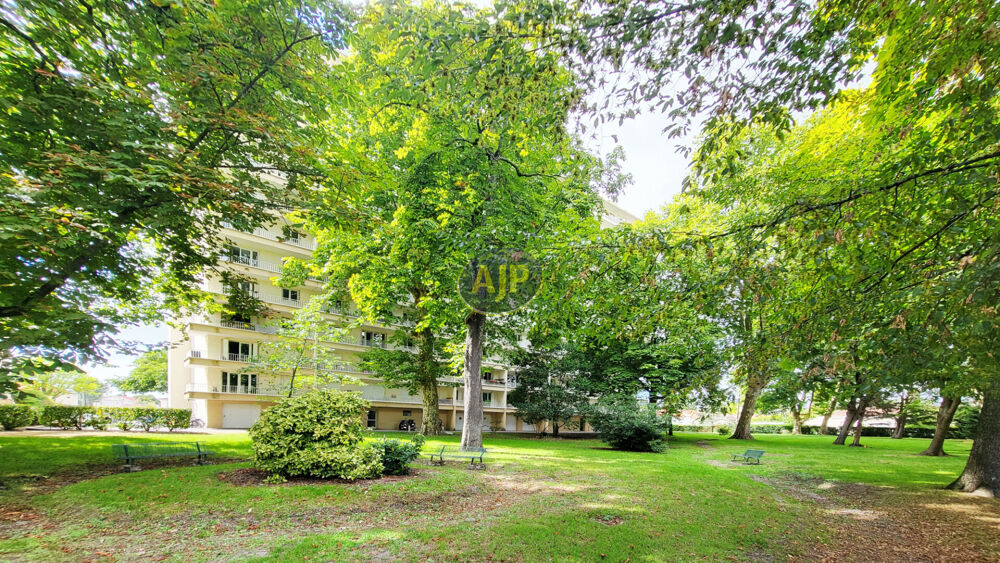Appartement 4 pièces 68 m² · à Bordeaux · 68 m² · 150 000 €