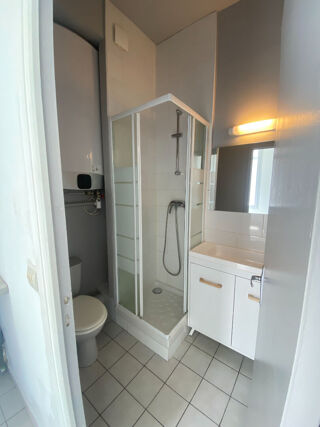  Appartement à louer 2 pièces 34 m²