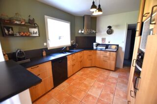  Maison  louer 7 pices 129 m