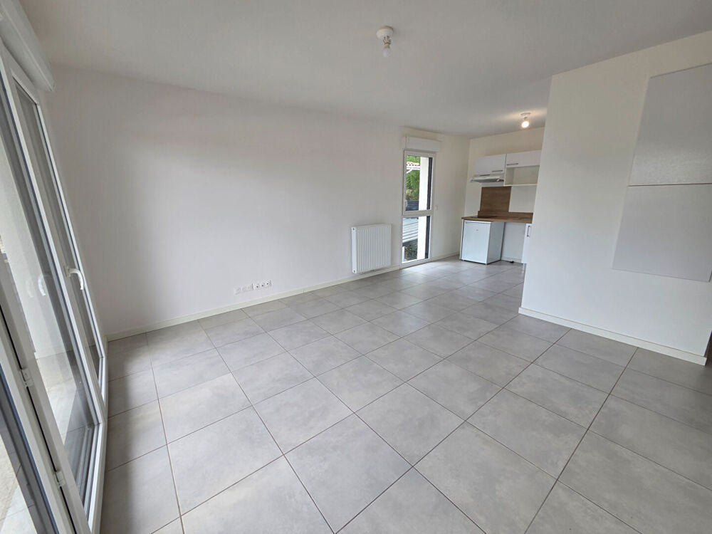 Location Appartement T2 43.16m² + TERRASSE + PKG Parempuyre