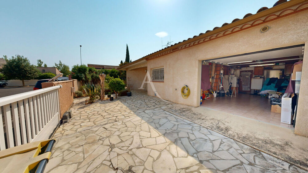Maison Plain Pied à CARCASSONNE avec jardin et garage