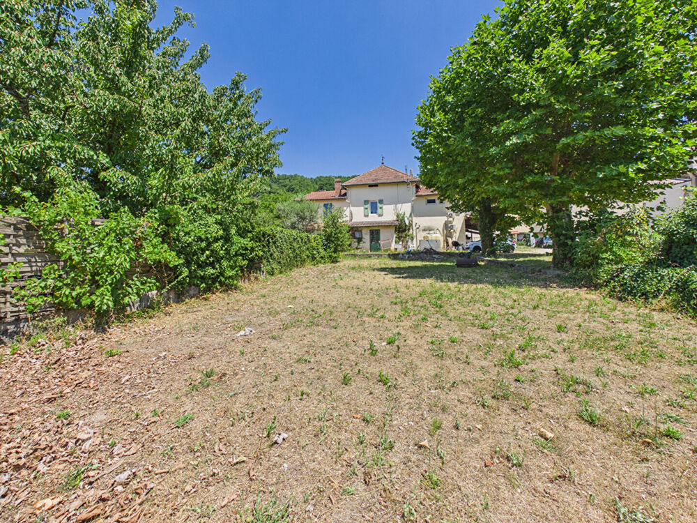Maison Beauregard Baret 7 pièces162 m2 avec garage et cave