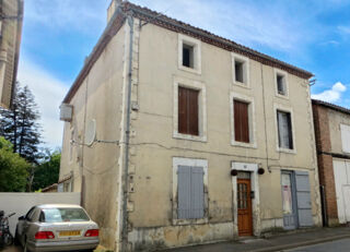 Vente Maison Maison Confolens 1230 m2 Confolens