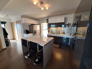  Maison � vendre 5 pi�ces 250 m�