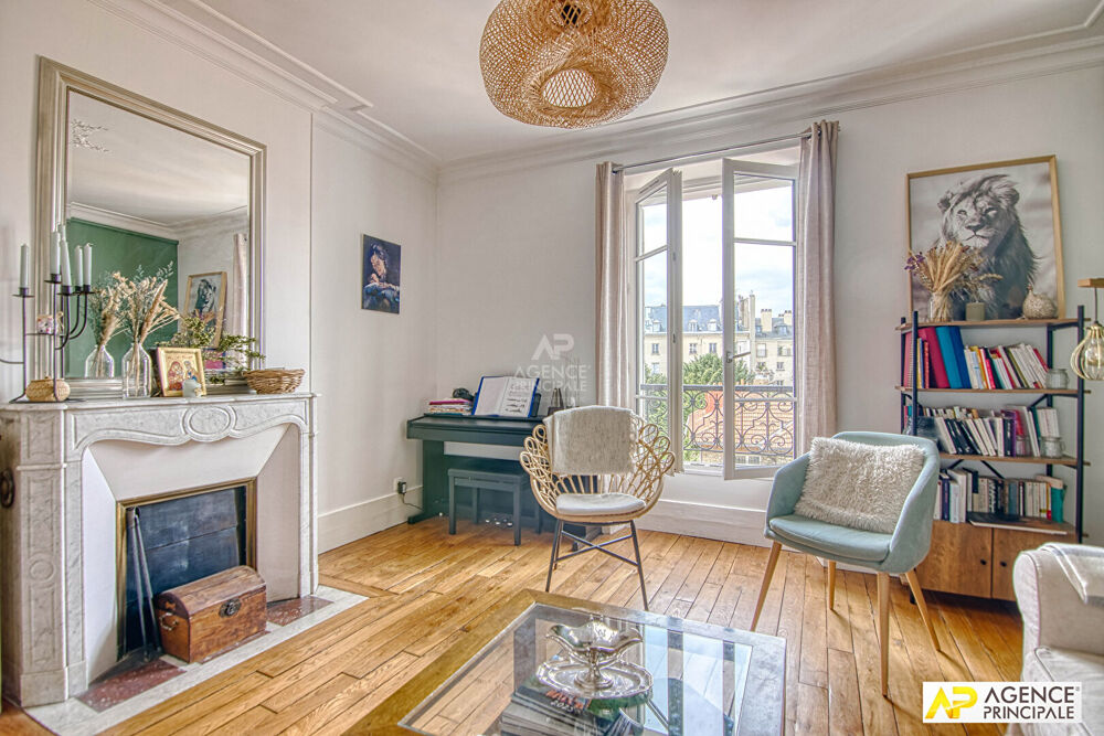 Versailles Notre-Dame Appartement 4 pièces 76 m² situé au 3ème étage avec cave