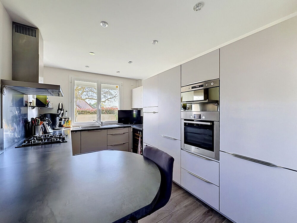 Vente Maison Maison Cheux 7 pièce(s) 160 m2 Cheux