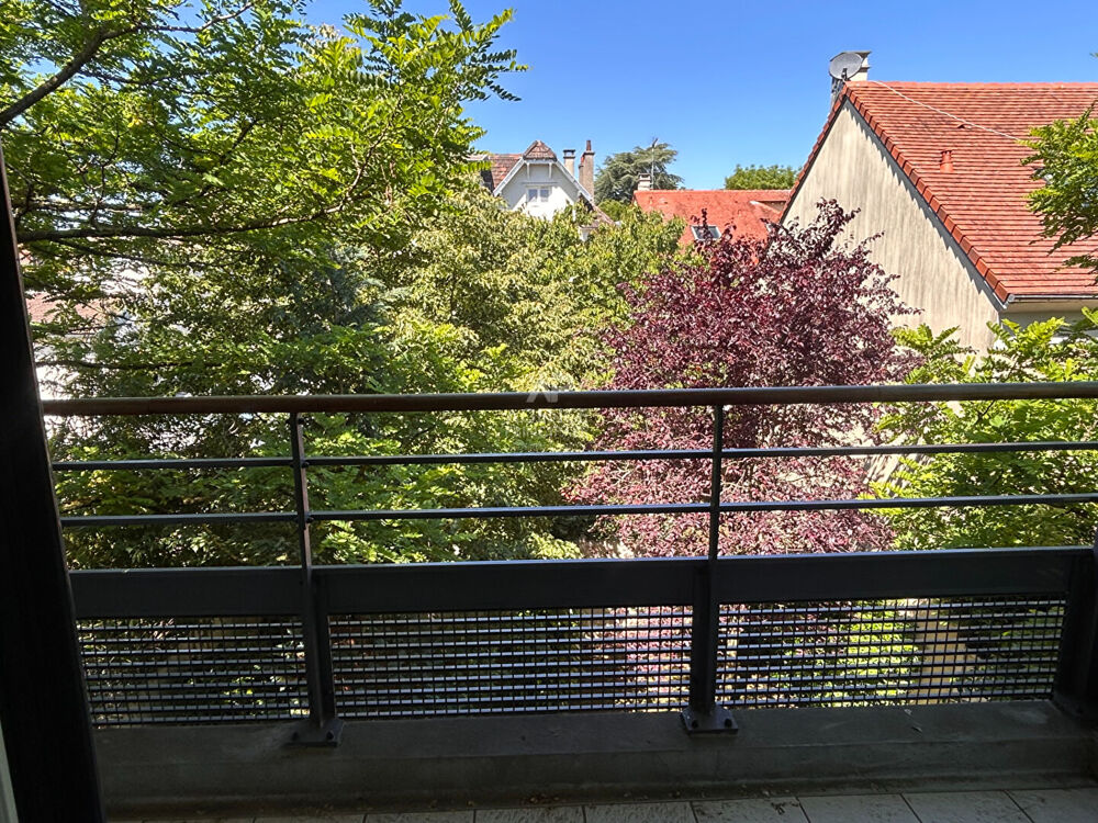 Vente Appartement Appartement Maisons-laffitte 2 pièce(s) 38.29 - hyper centre - marché - terrasse-parking sous sol Maisons laffitte