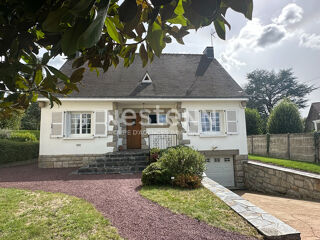  Maison  vendre 7 pices 