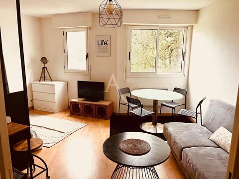  Appartement  louer 1 pice 27 m Nantes