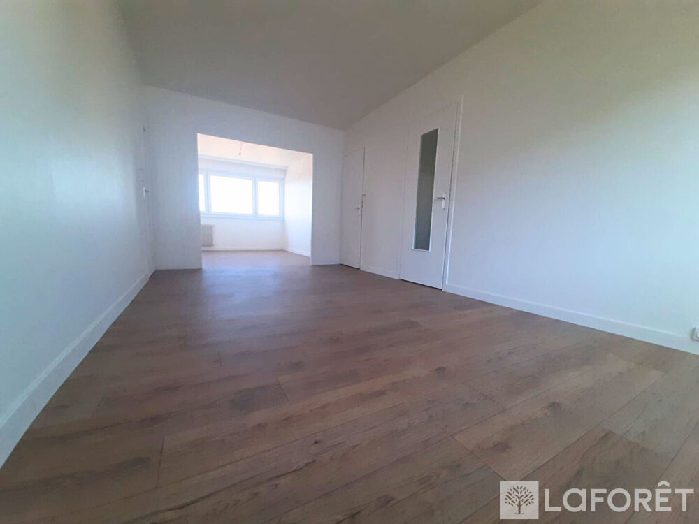 Vente Appartement Appartement Seloncourt 5 pièce(s) 83.65 m2 Seloncourt