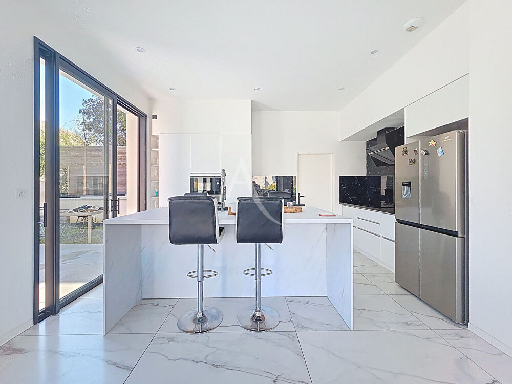 Vente Maison Maison Montreuil Juigne 6 pièces 157.4 m2 Montreuil juigne