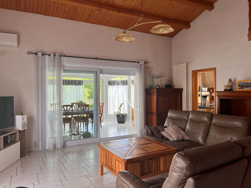 Maison Sainte Flaive Des Loups