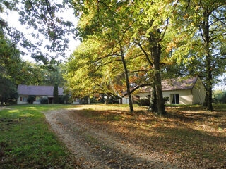  Maison  vendre 9 pices 228 m