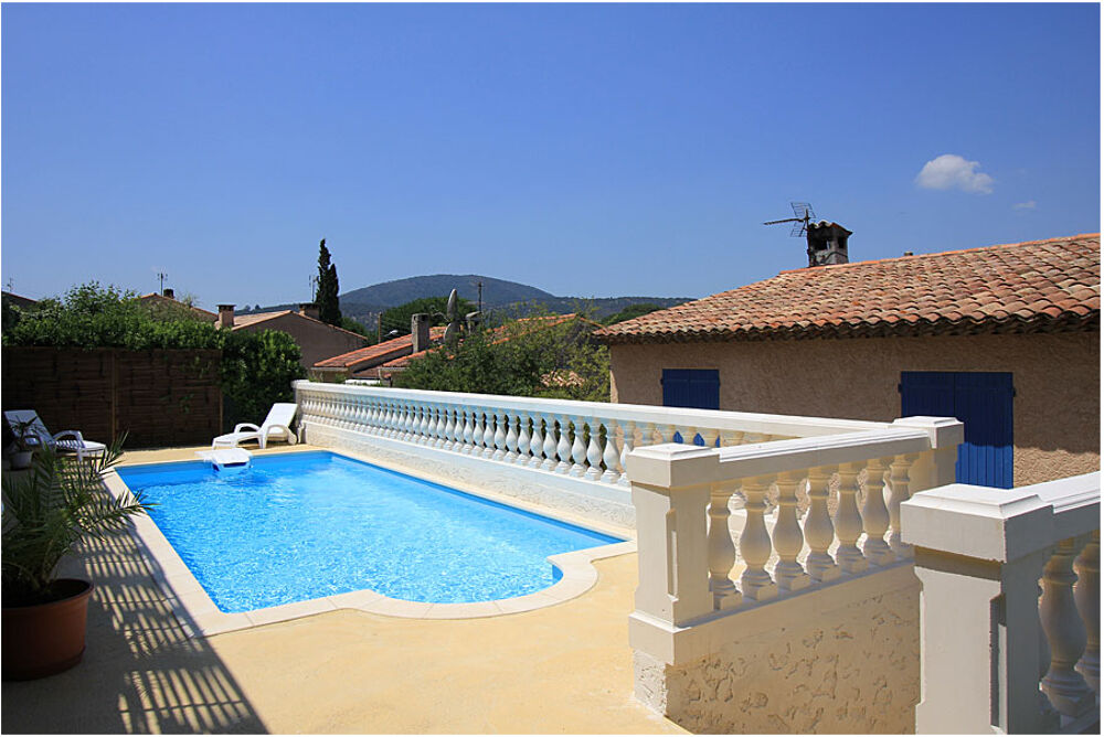 SAINTE-MAXIME VILLA FAMILIALE AU CALME, PROCHE CENTRE ET PLAGE