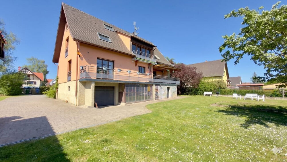 Maison individuelle 220 m² sur 28 ARES de terrain Au fond d'une impasse